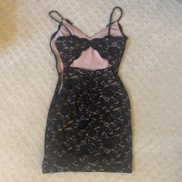 Morgan & Co Homecoming Dress - Picture 2 of 4